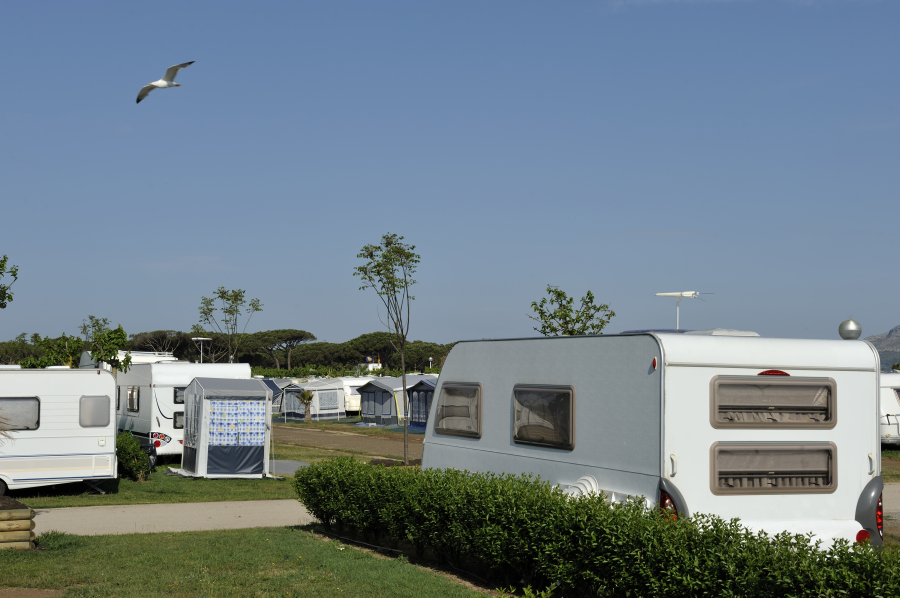 terrain camping car Herault